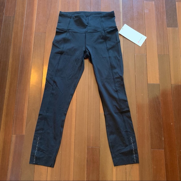 NWT Lululemon Fast and Free High-Rise Crop 23" - Picture 3 of 6